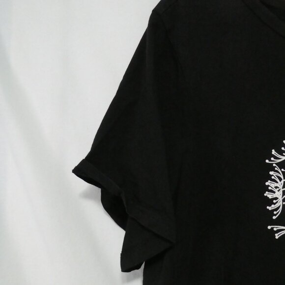 SEASTY - Curve | 2XL | Black T-Shirt With Dandelion Print - Picture 4 of 13